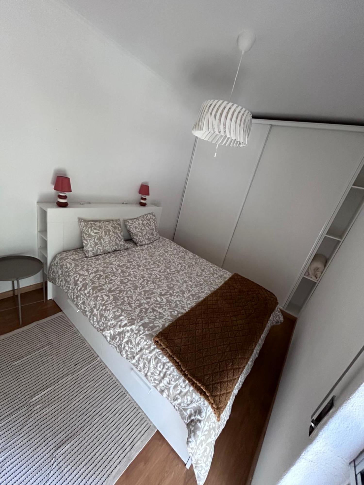 Apartamento Acolhedor Em Queluz Esterno foto