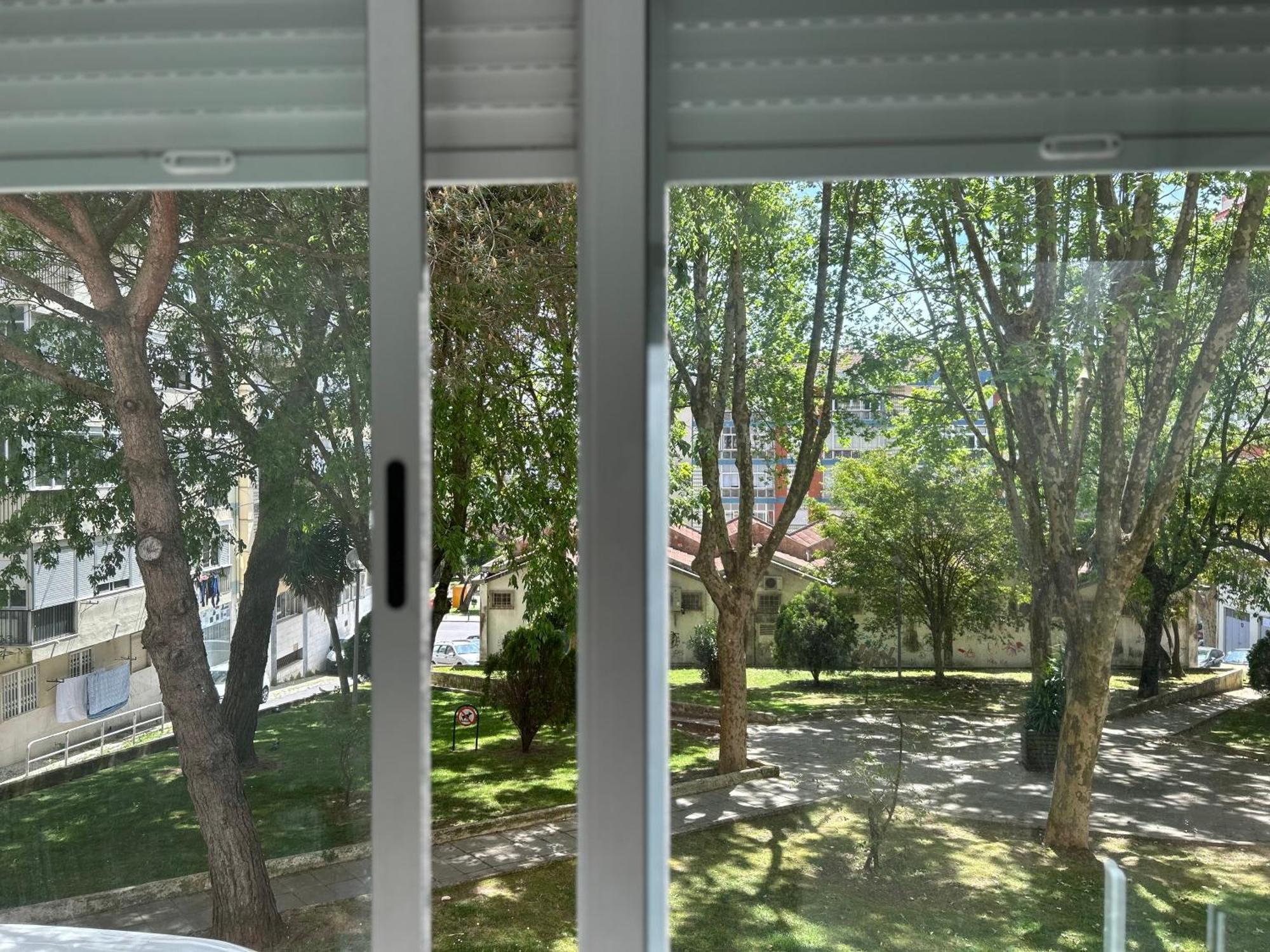 Apartamento Acolhedor Em Queluz Esterno foto